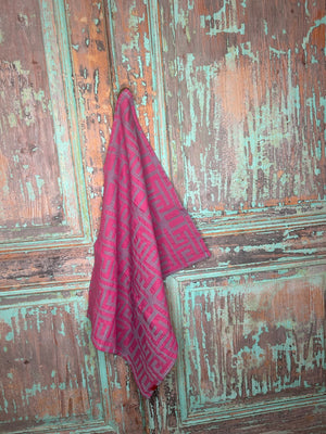 Jacquard woven hand towel